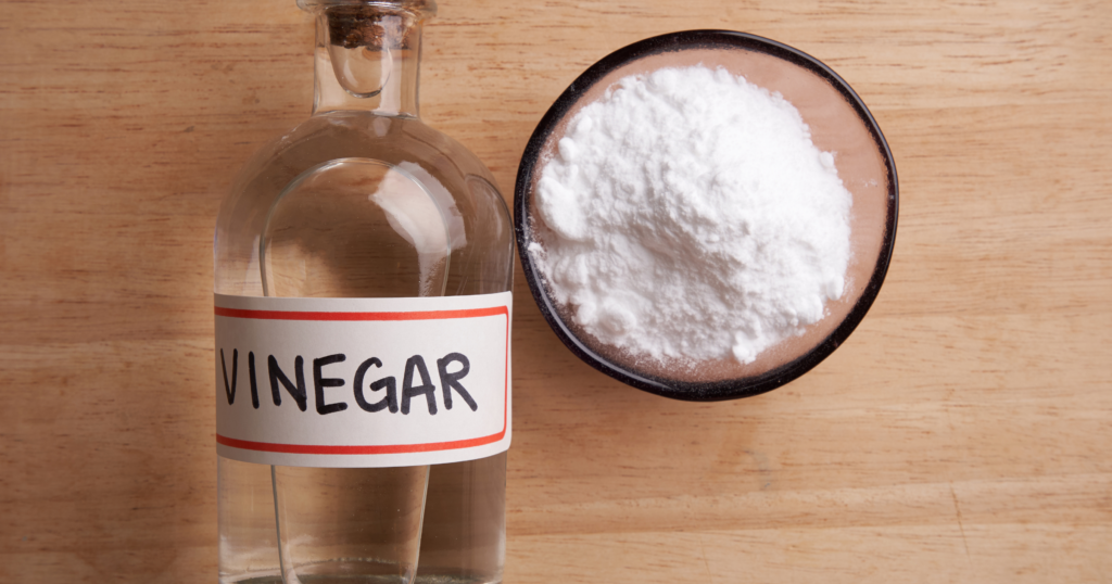 Vinegar and Baking Soda to Unclog a Sink